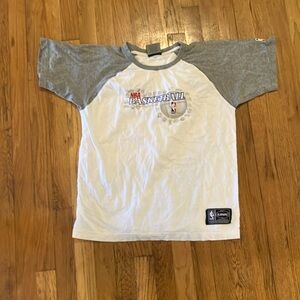 Vintage NBA Grey and White Short sleeve size XL